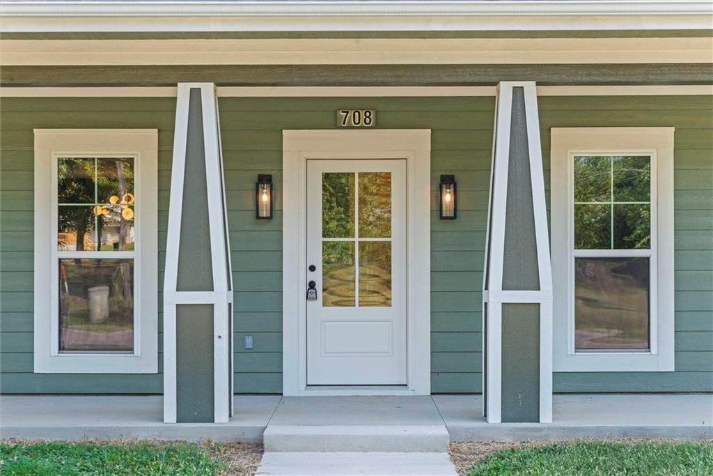 708 N Main Street — photo 18