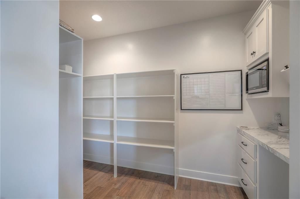 Photo 19 of 58 - 24976 W 87th Street