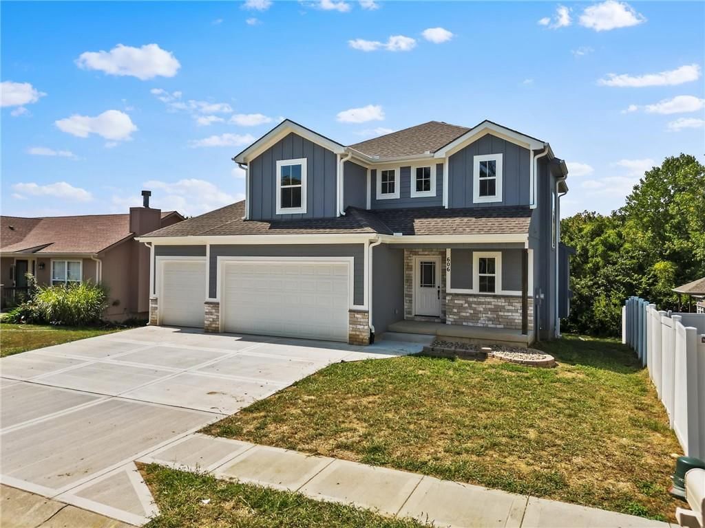 606 Patrick Drive — photo 3