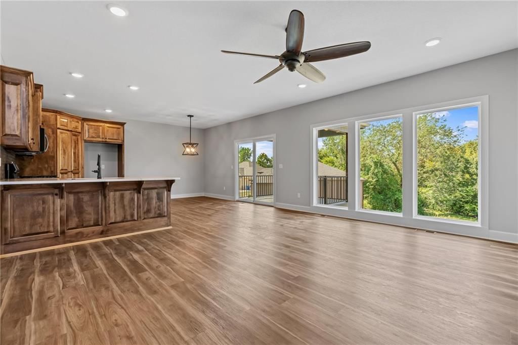 606 Patrick Drive — photo 15