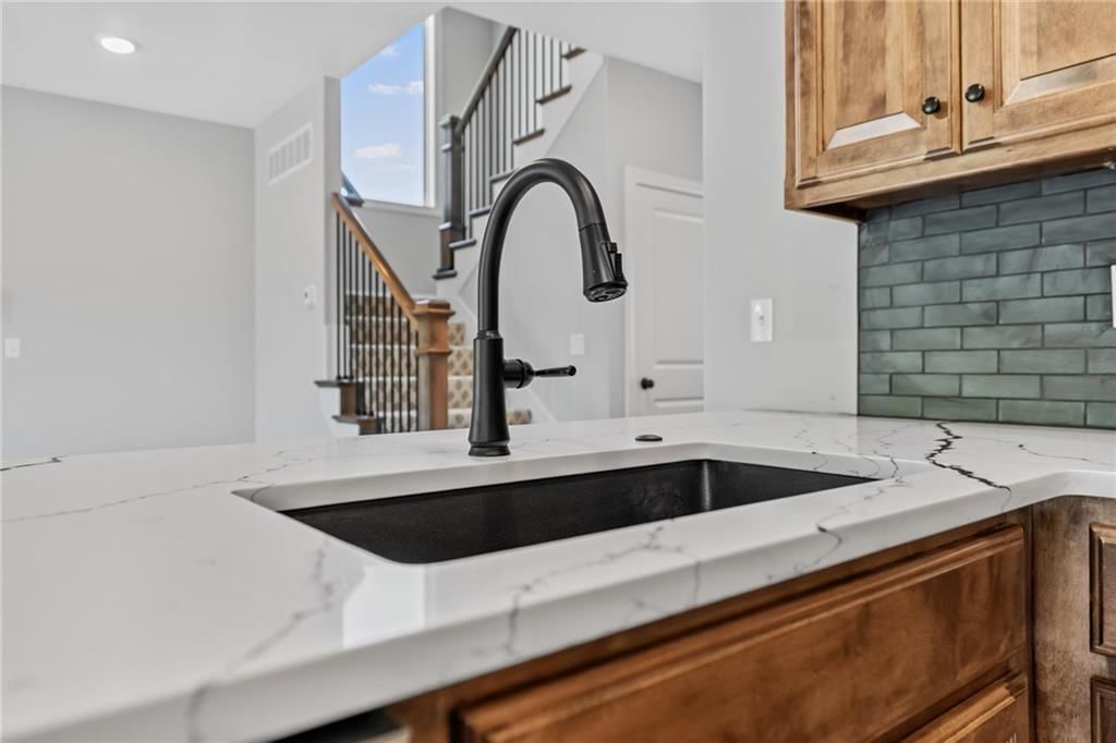 606 Patrick Drive — photo 23