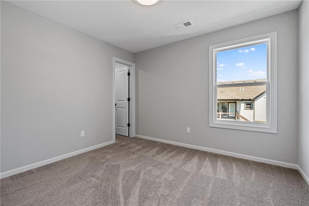 606 Patrick Drive — photo 32
