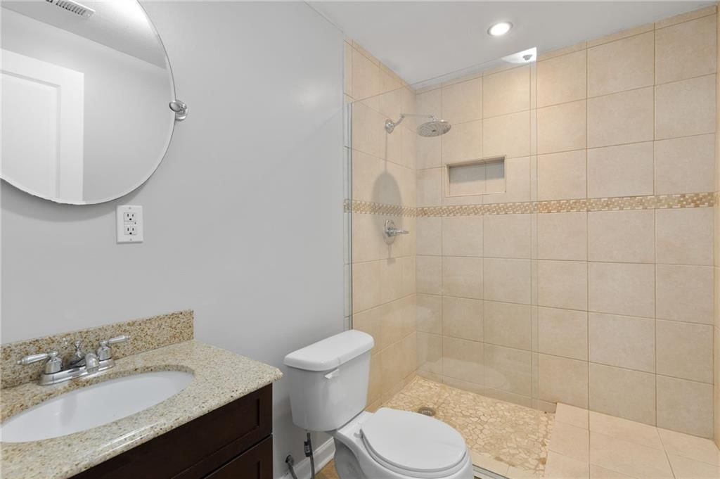 109 Deerfield Drive — photo 31