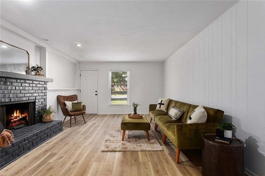 12801 Winchester Avenue — photo 22