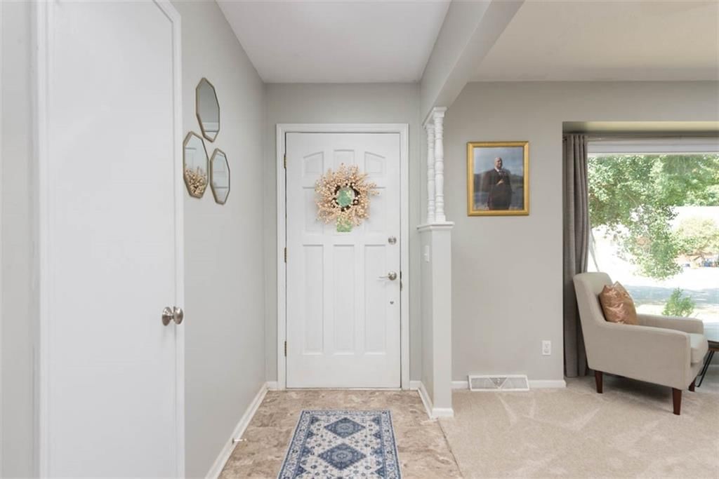 3625 N Walnut Street — photo 3