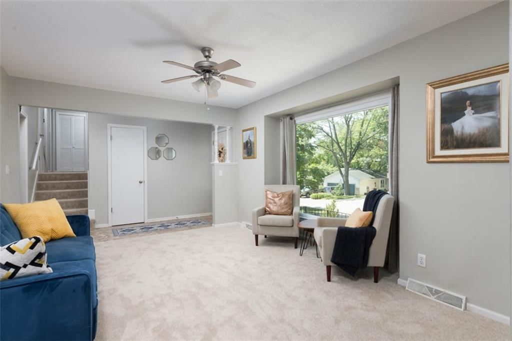 3625 N Walnut Street — photo 5