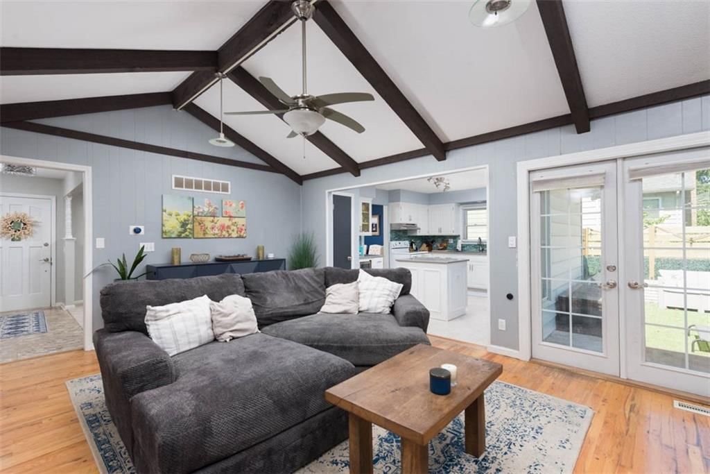 3625 N Walnut Street — photo 14
