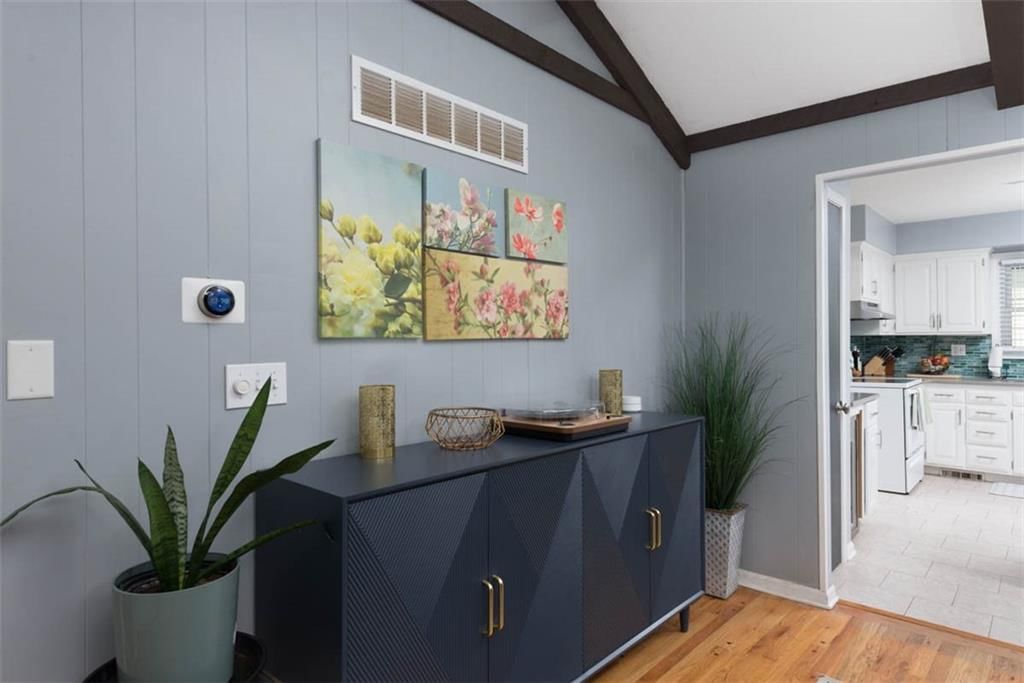 3625 N Walnut Street — photo 16