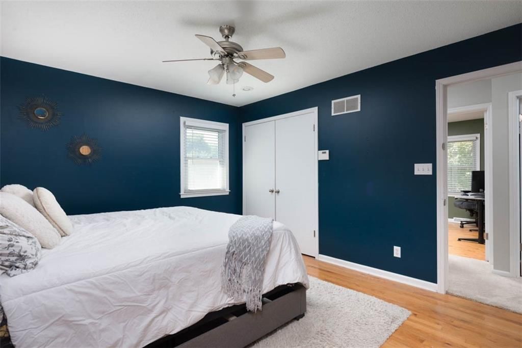 3625 N Walnut Street — photo 18