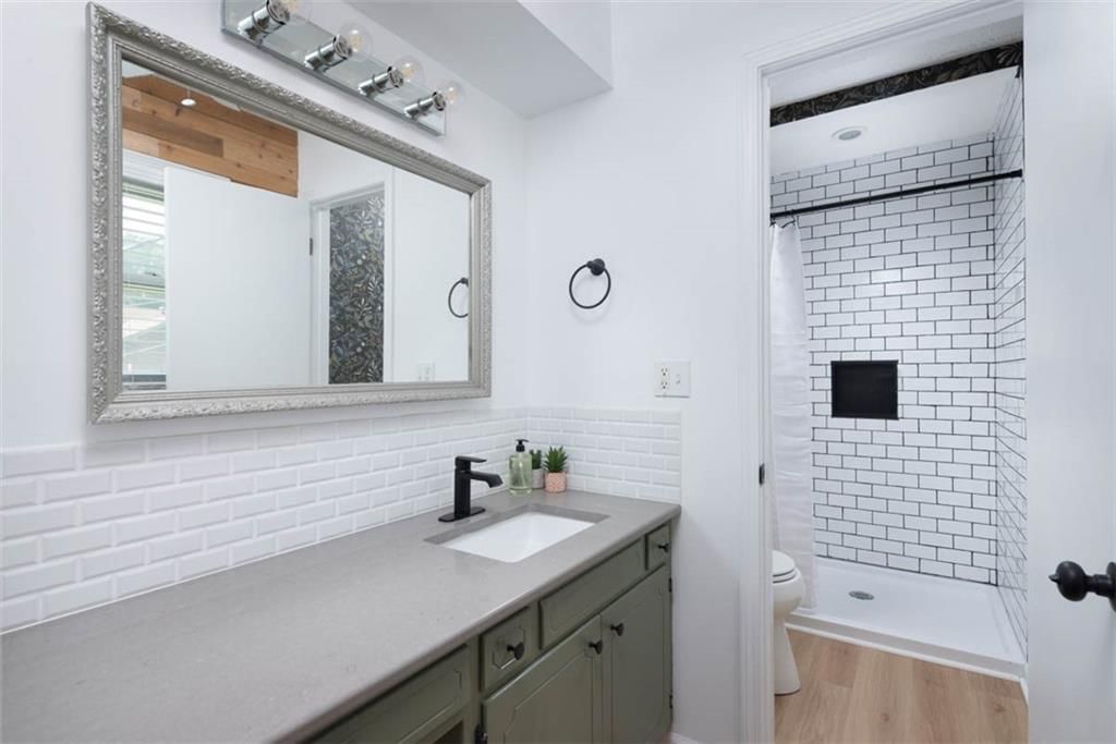 3625 N Walnut Street — photo 20