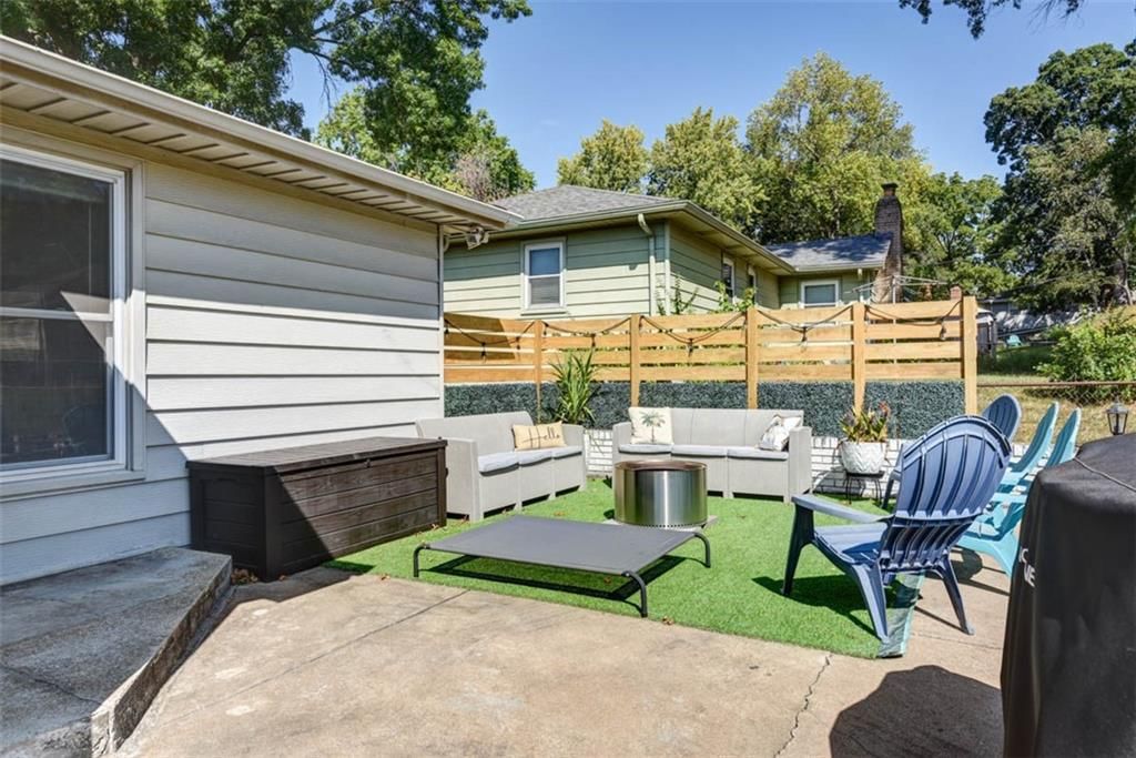 3625 N Walnut Street — photo 29