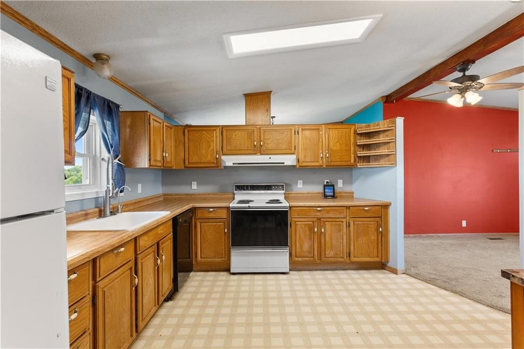 15038 Fairmount Road — photo 14