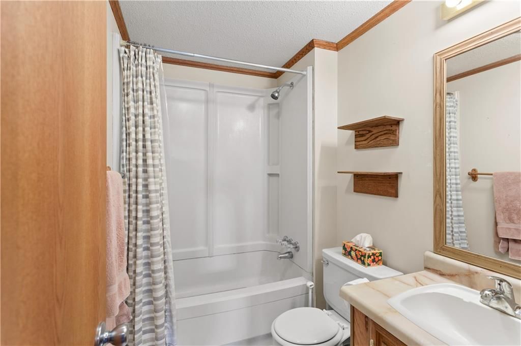 15038 Fairmount Road — photo 26