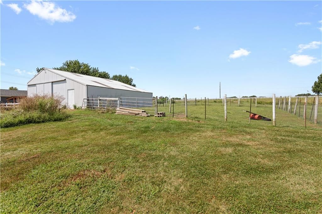 15038 Fairmount Road — photo 34