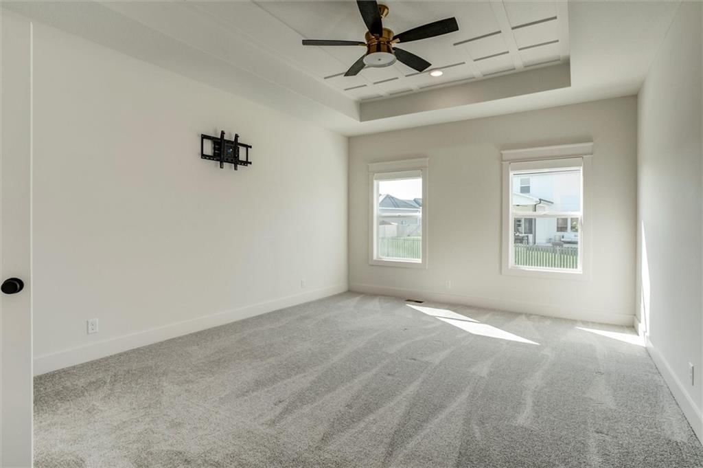 Photo 16 of 39 - 32263 W 165th Street