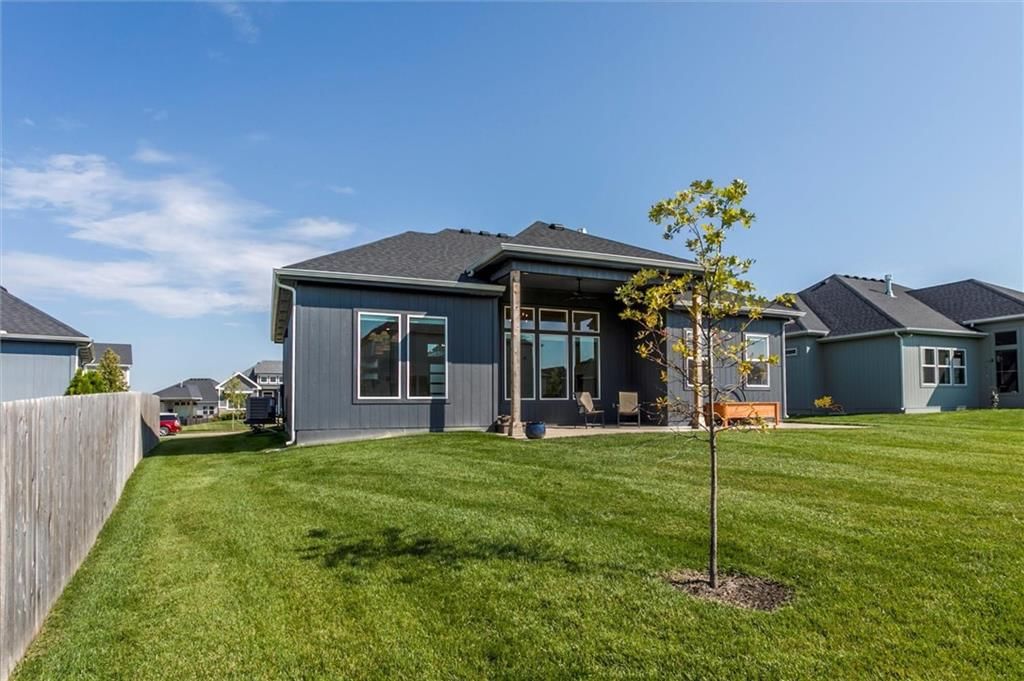 Photo 32 of 39 - 32263 W 165th Street