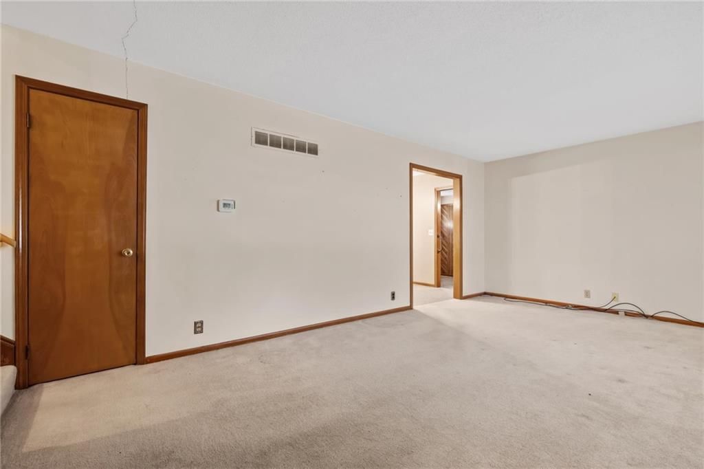 14657 Lincoln Lane — photo 11