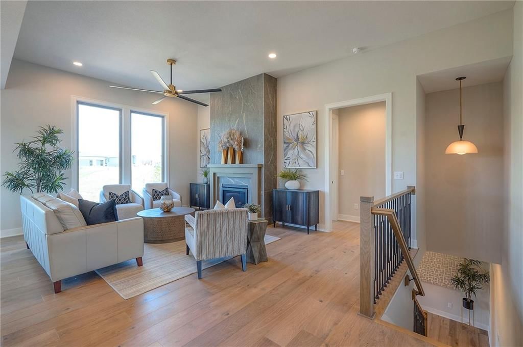 908 Savannah Lane — photo 10