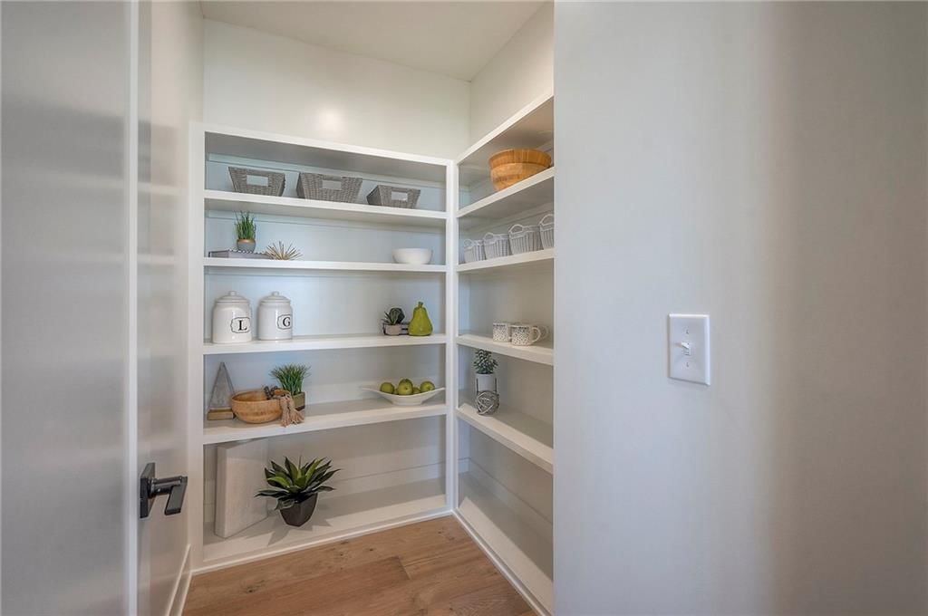 908 Savannah Lane — photo 27