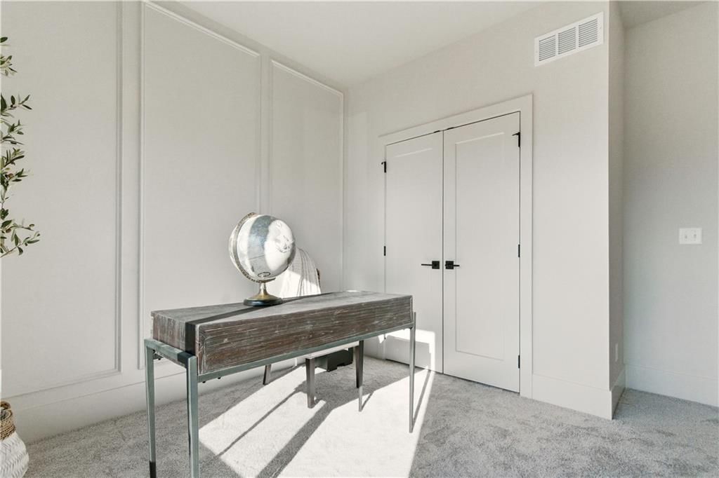 2607 NE Woodland Oak Drive — photo 37