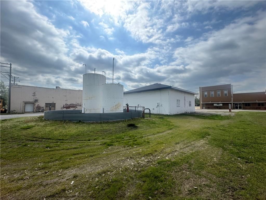 103 W Main Street — photo 4