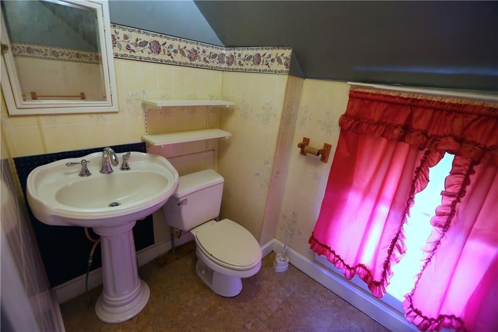 715 W Valley Street — photo 45