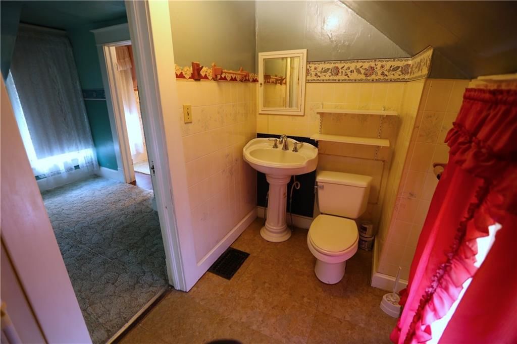 715 W Valley Street — photo 47