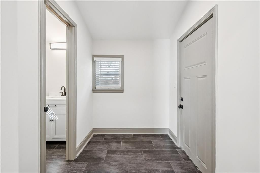 7400 Wayne Avenue — photo 19