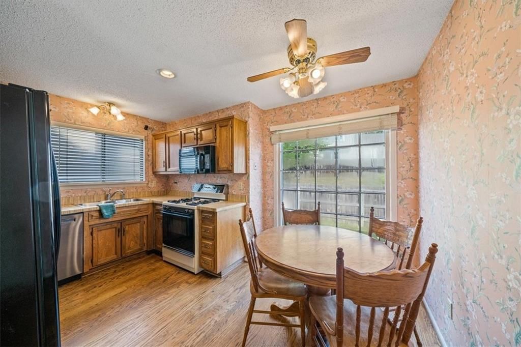 10786 Westgate Road — photo 11