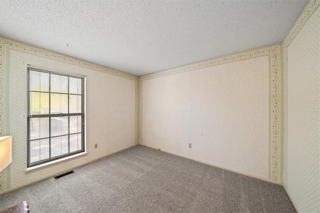10786 Westgate Road — photo 17