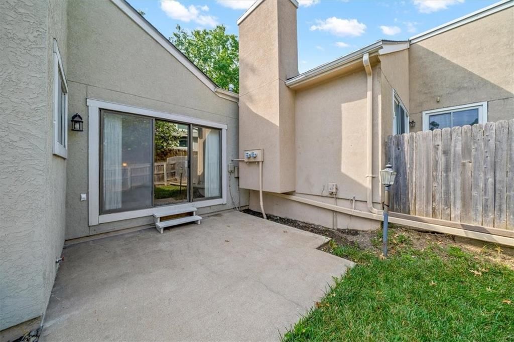 10786 Westgate Road — photo 33