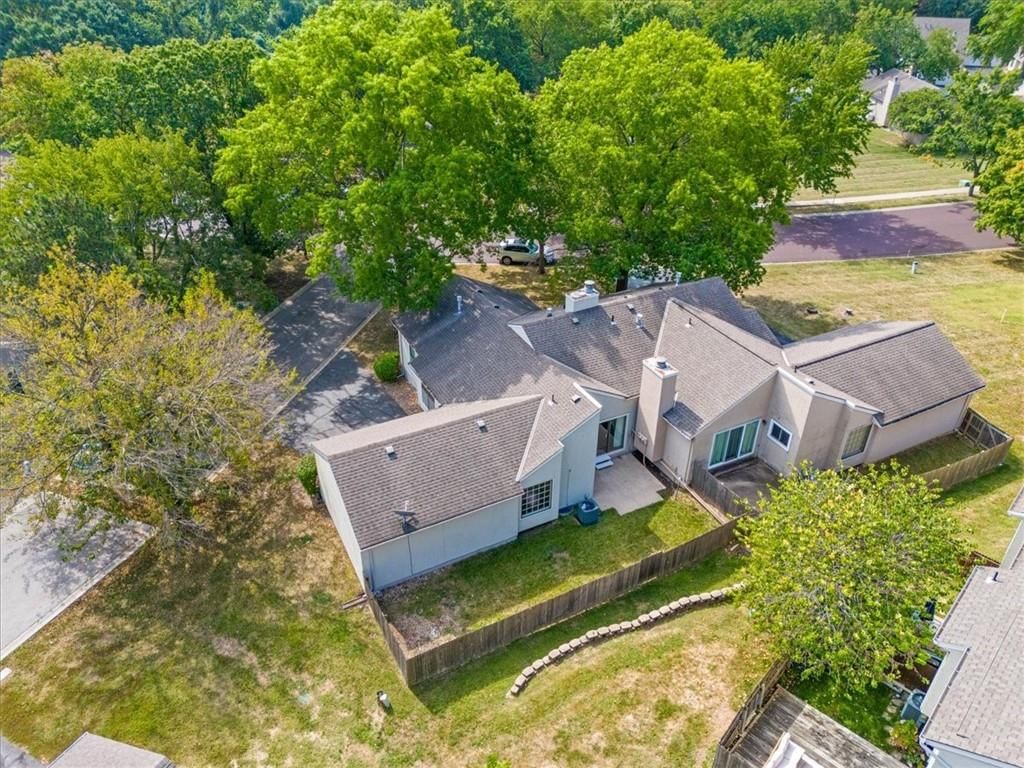 10786 Westgate Road — photo 37