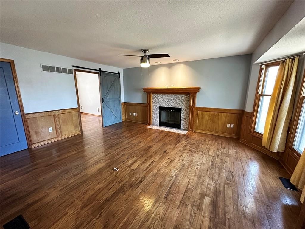 1152 SW Pacific Circle — photo 3