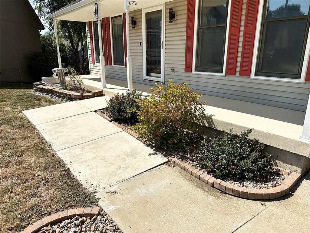 1152 SW Pacific Circle — photo 67
