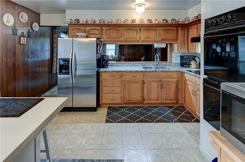 Photo 5 of 29 - 4948 N College Avenue