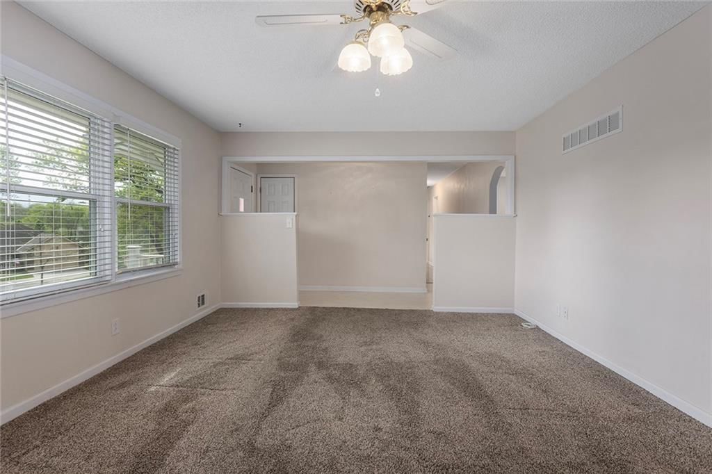 9700 E 82nd Terrace — photo 14