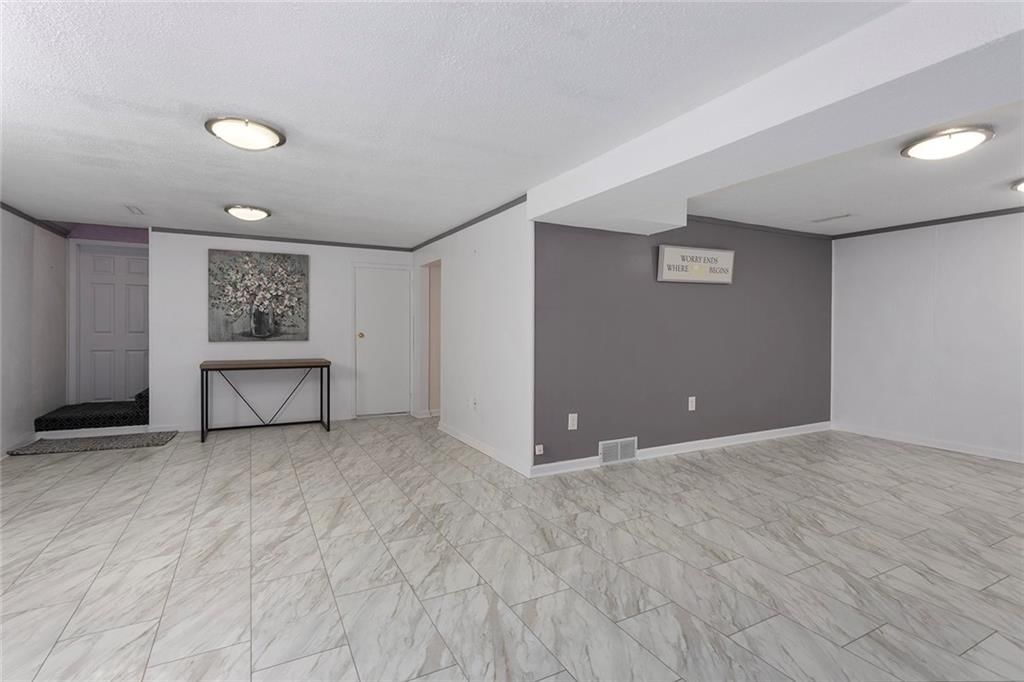 9700 E 82nd Terrace — photo 30