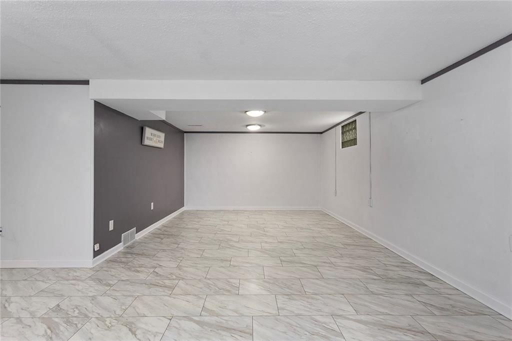 9700 E 82nd Terrace — photo 31