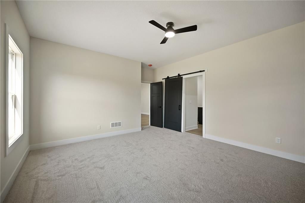 704 Colony Avenue — photo 12