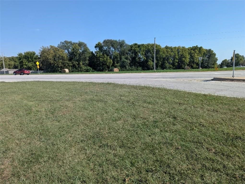 24 Hwy & Davis Road — photo 6