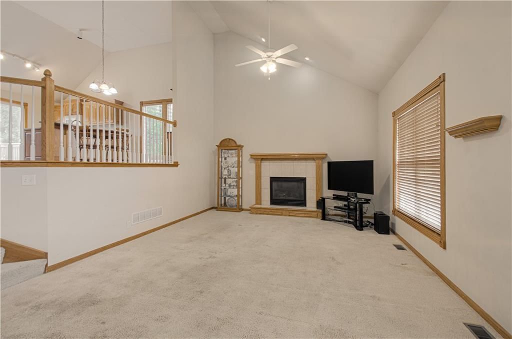 8609 NE 75 Terrace — photo 5