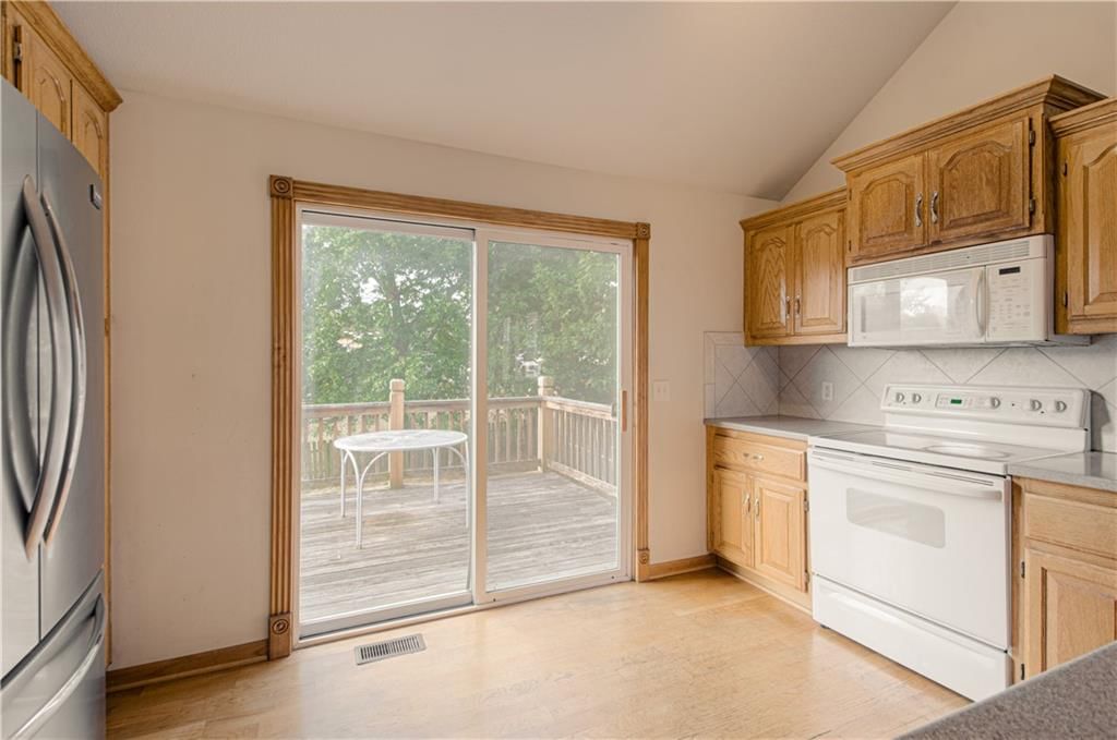 8609 NE 75 Terrace — photo 11