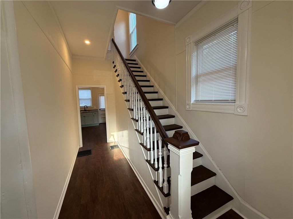 219 N 12th Street — photo 8