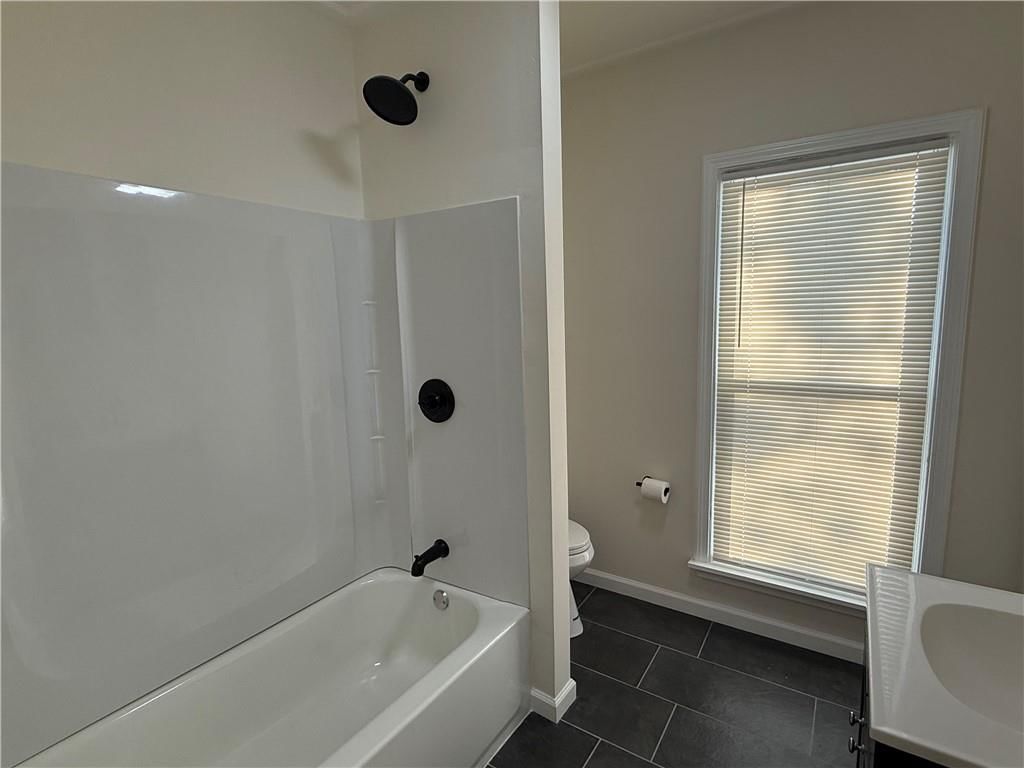 219 N 12th Street — photo 22