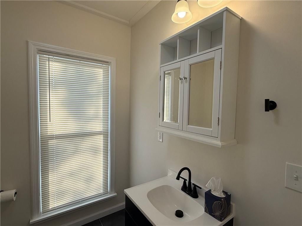 219 N 12th Street — photo 23
