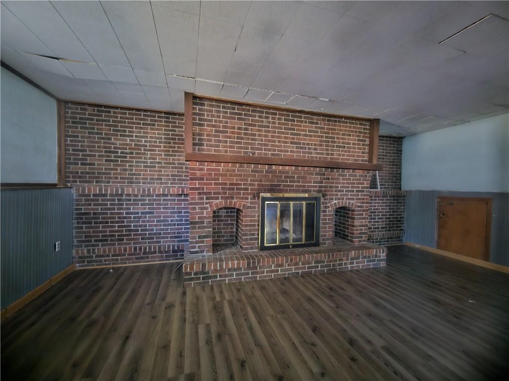 102 S Feaster Street — photo 3