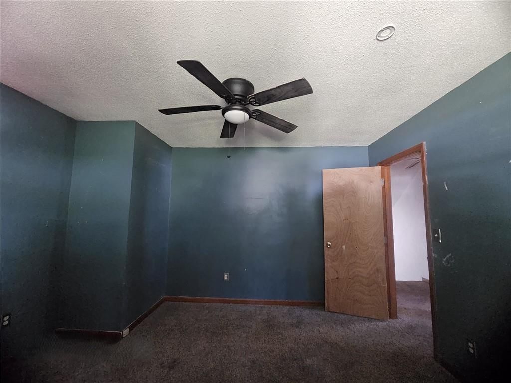 102 S Feaster Street — photo 6