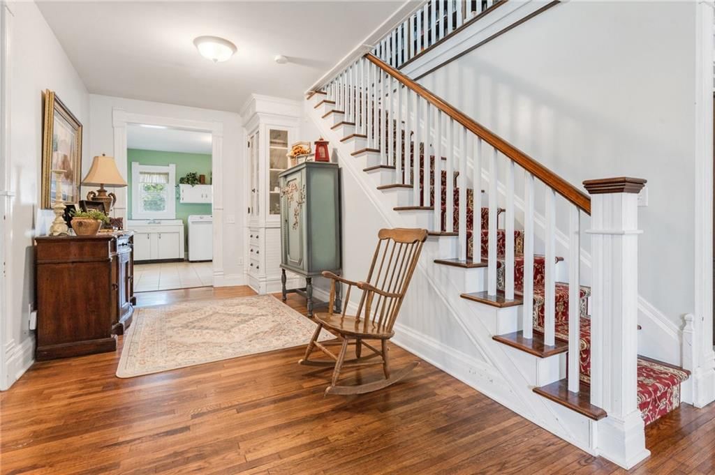 110 W Elm Street — photo 10