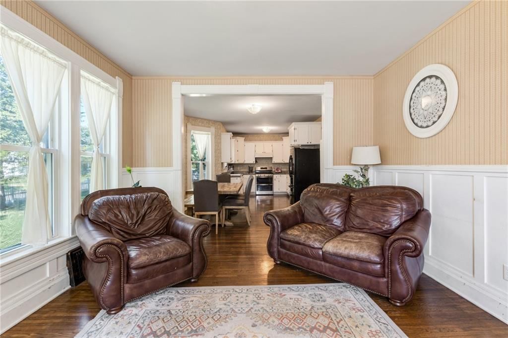 110 W Elm Street — photo 26