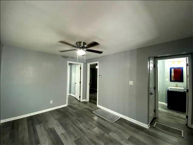 4220 E 43RD Street — photo 3